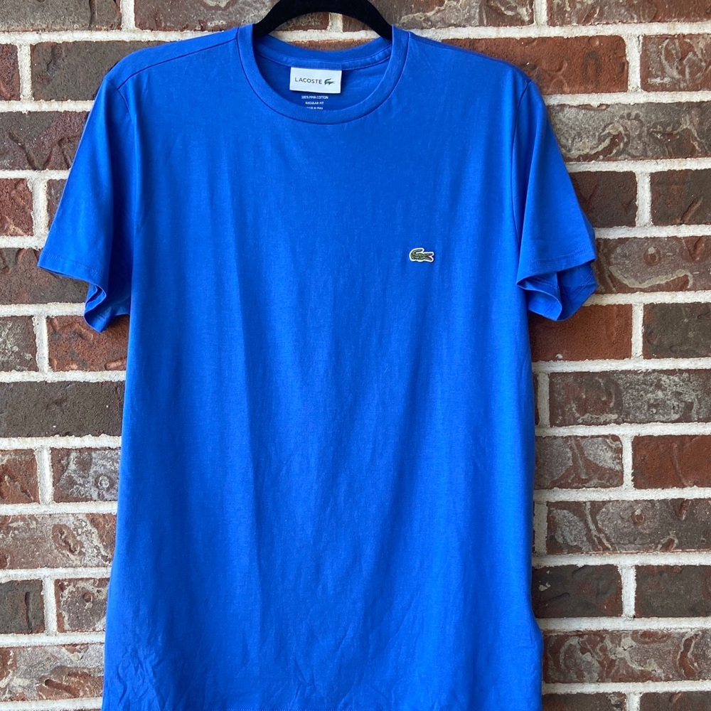 Lacoste Men's Vibrant Blue Short Sleeve Tee 100% Pima Cotton Made in Peru